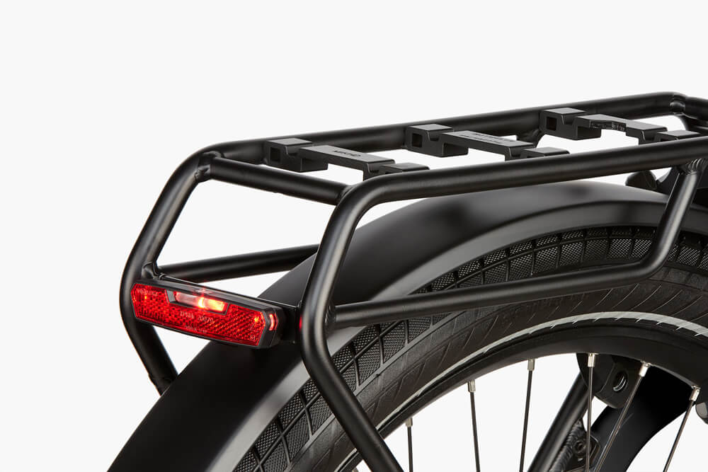 Close-up of Riese & Müller Charger 4 GT Vario Select saddle and Cane Creek Thudbuster seat post