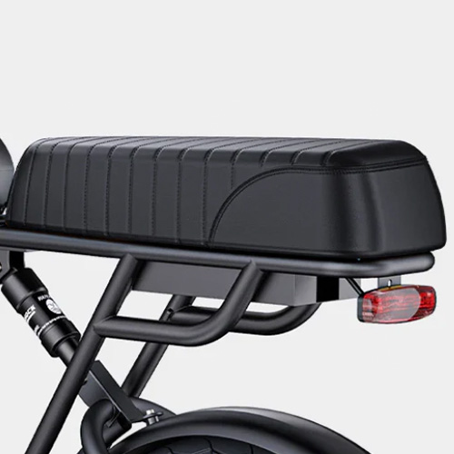 Close up view of the ENGWE M1 electric bike dual seat.