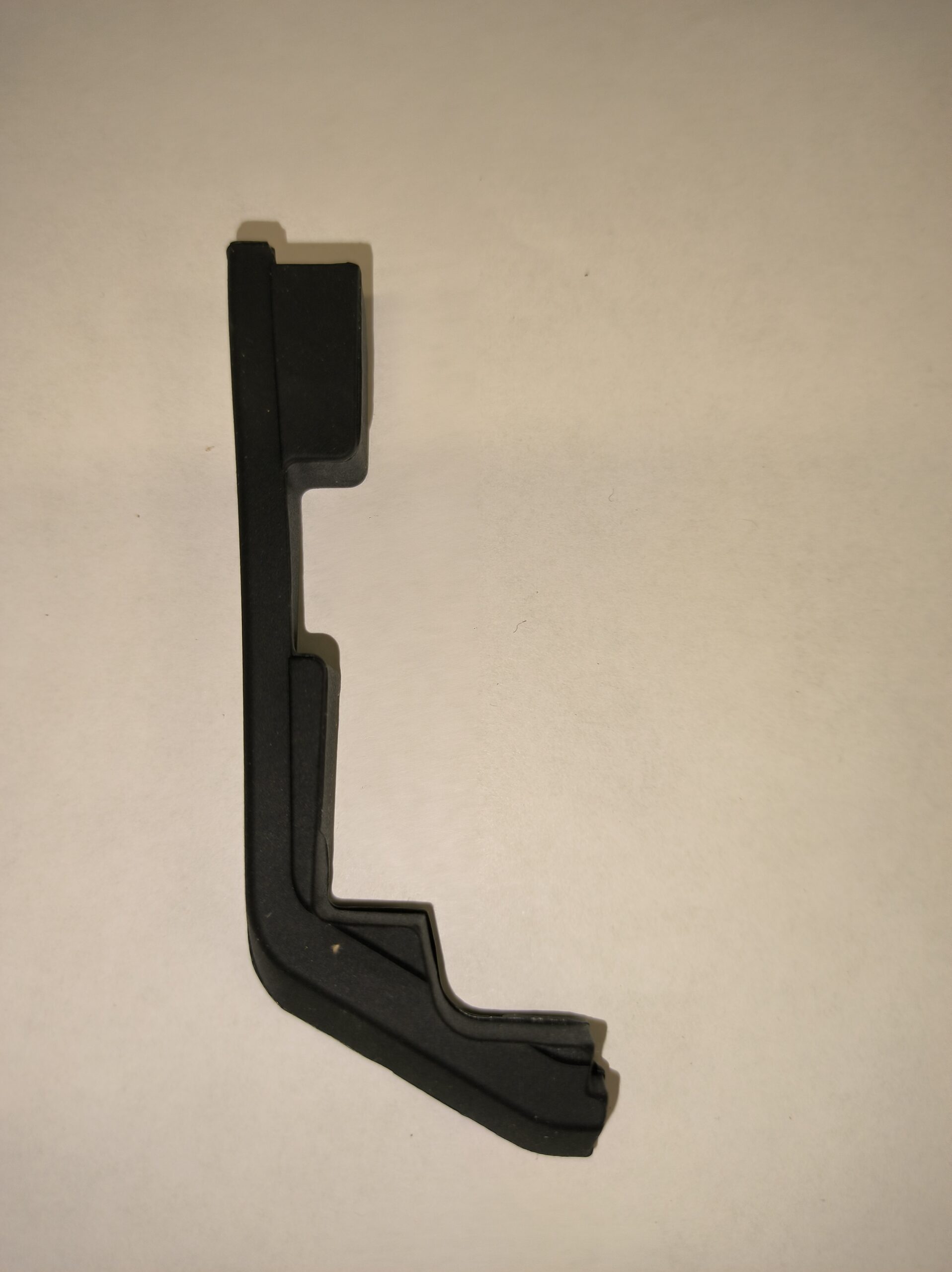 4976-63c11609f3179089200737-img-20230112-155928-scaled Kingsong KS-S18 Kumisuoja vasen - Image 1